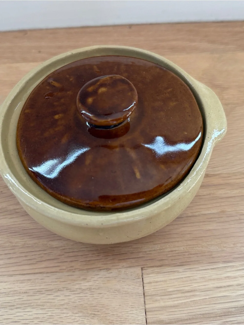 Vintage Two-Tone Brown Ceramic Crock with Lid | Mini Soup/ Bean Pot (8 oz)